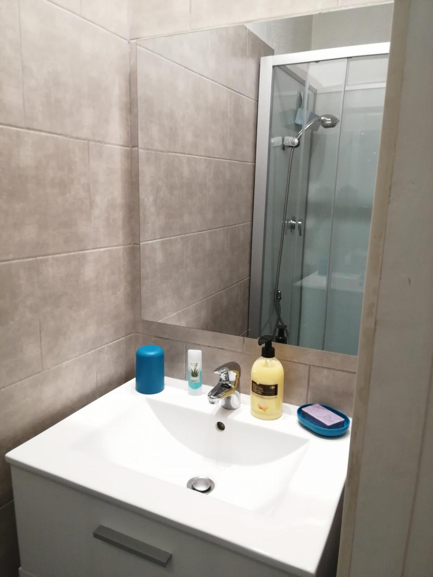 Coquet 2 Pieces Coeur Vieil Antibes Appartement Buitenkant foto